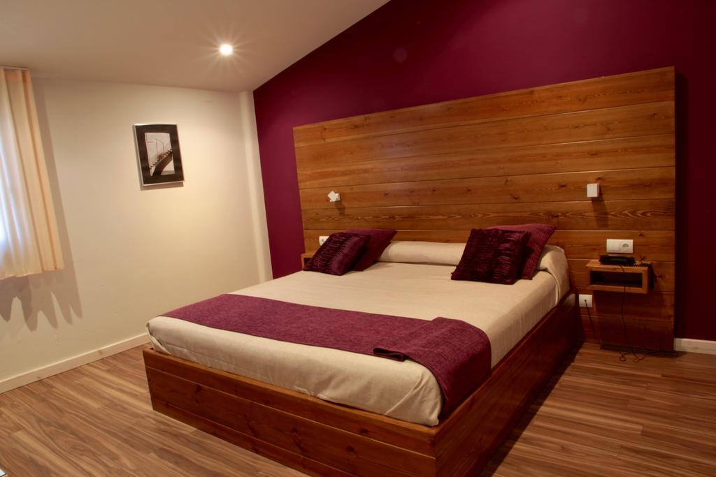 Hotel Mas Prades Deltebre Room photo